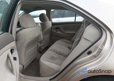 2009 Toyota Camry z USA, uszkodzony, nr VIN 4T1BE46K89U829815